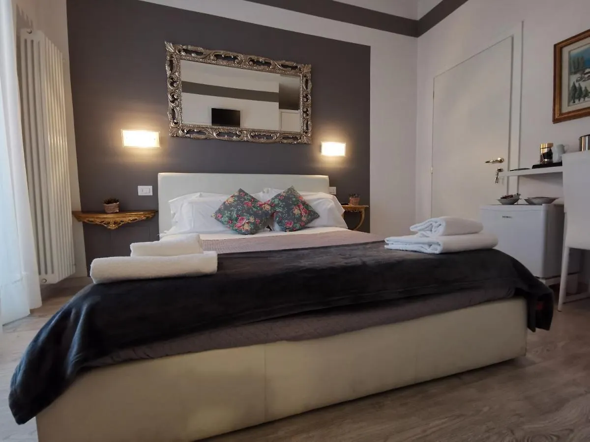 Hotel La Stanza Di Giulietta à Vérone Maison d'hôtes
