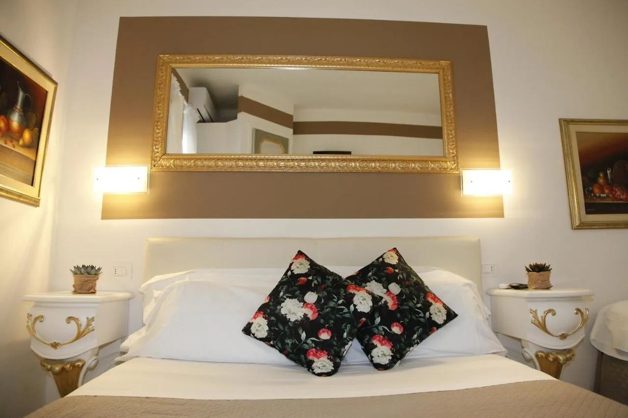 Hotel La Stanza Di Giulietta à Vérone 2*,